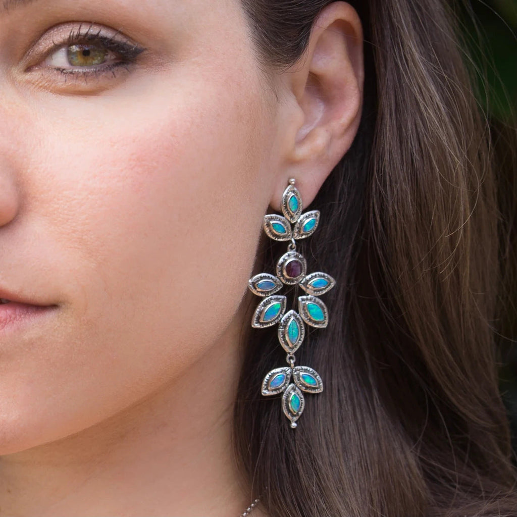 Charming Earring for Any Occasion