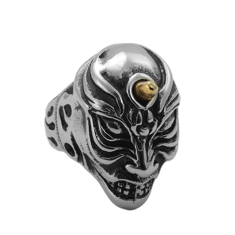 Classic Gold Ring with Timeless Appeal