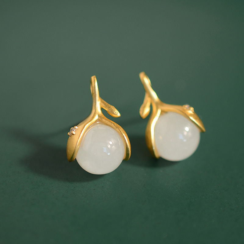 Elegant Gold Earring for Every Occasion