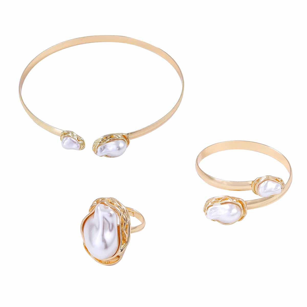 Stunning Pearl Bracelet for Daily Wear