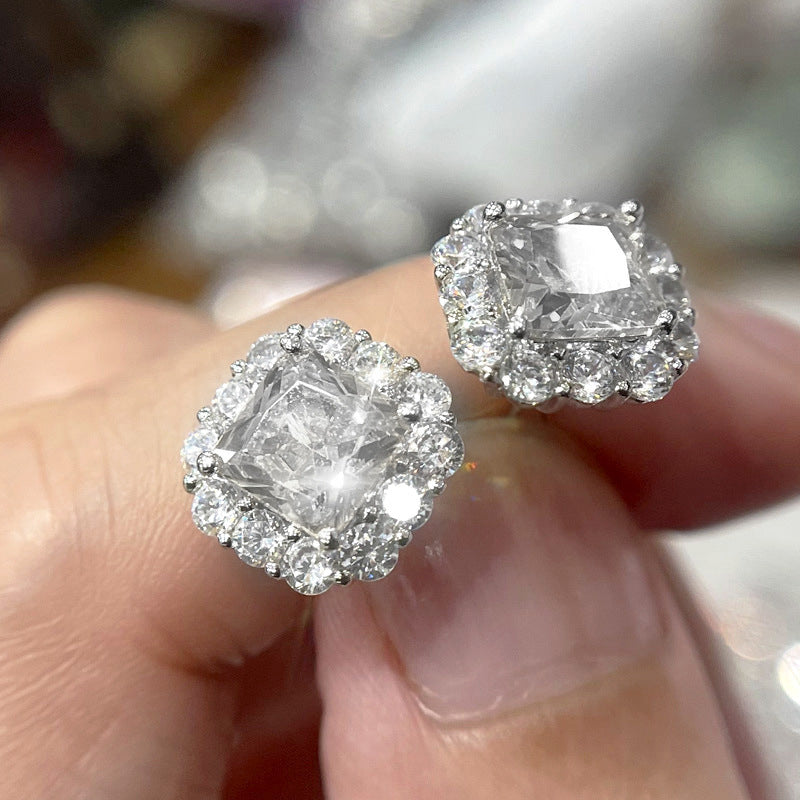 Elegant Earring for Every Occasion