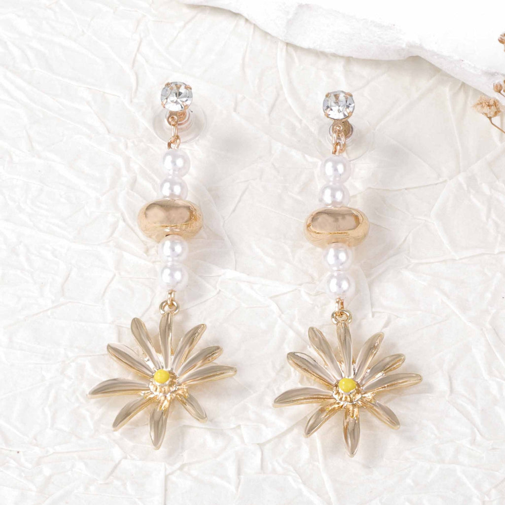 Classic Earring with Timeless Appeal