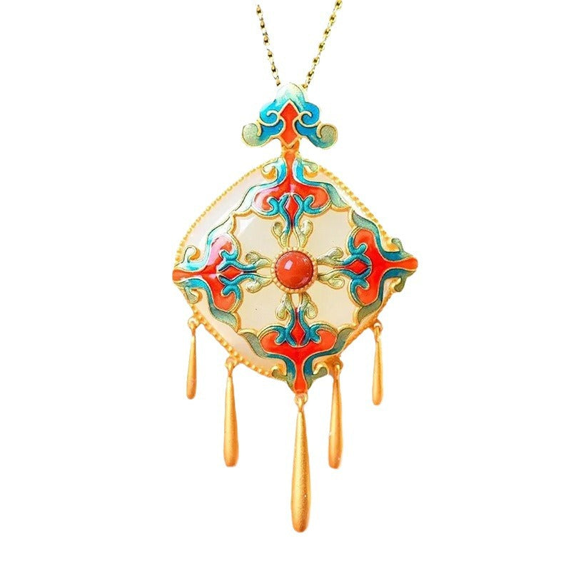 Charming Gold Pendant for Any Occasion