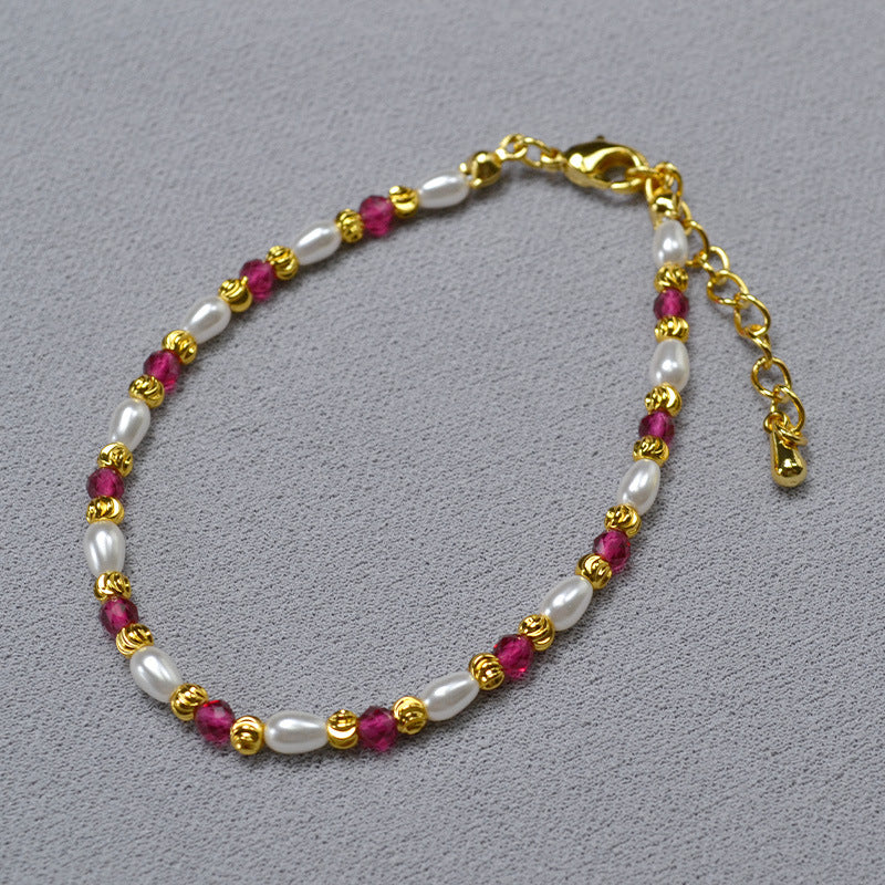 Classic Pearl Necklace with Timeless Appeal