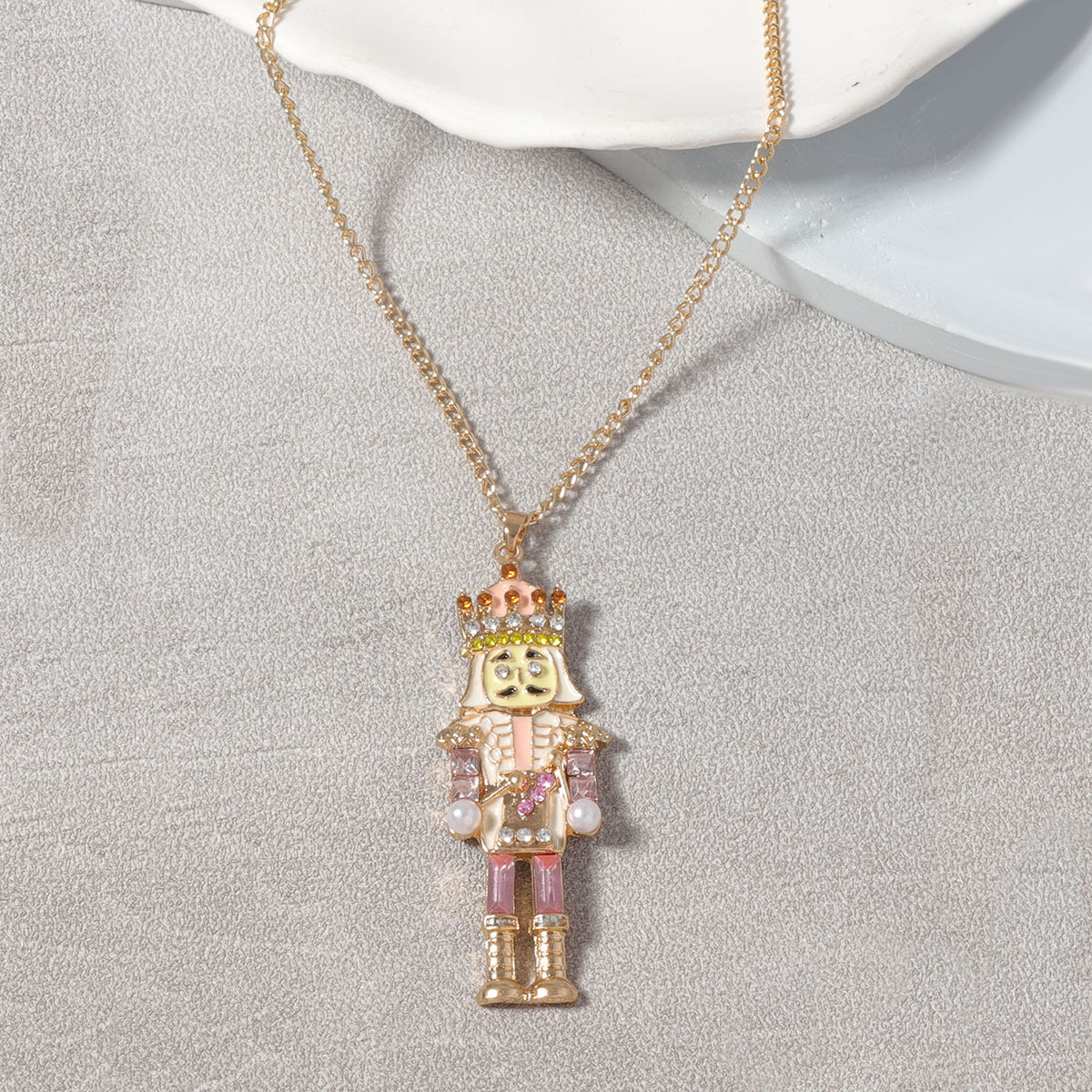 Charming Necklace for Any Occasion