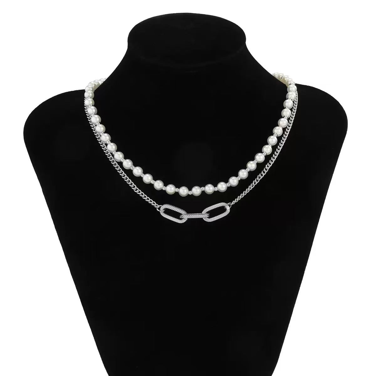Vintage Handmade Pearl Necklace