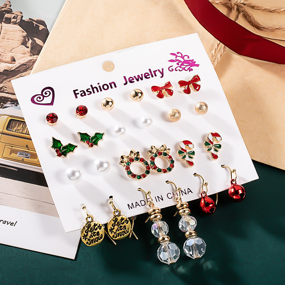 Beautiful Gold Earring with Unique Style
