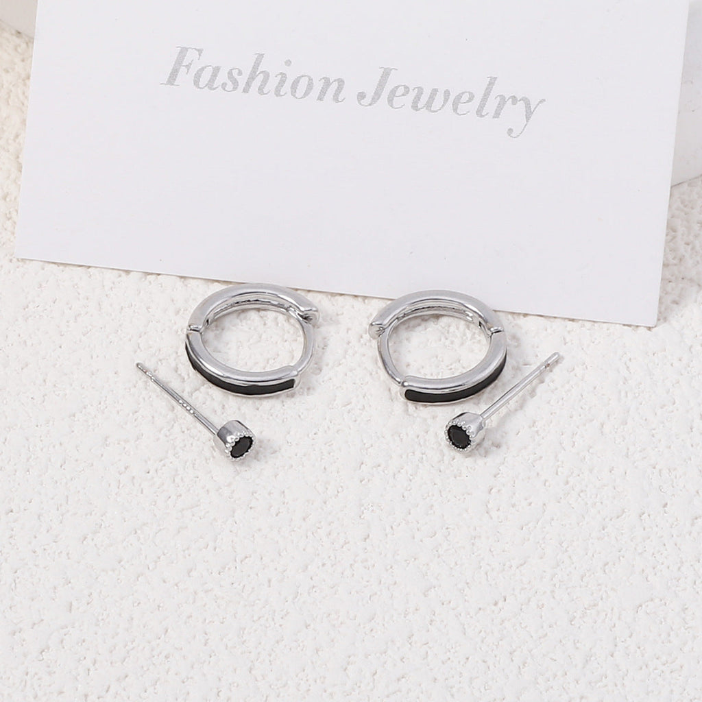 Classic Earring with Timeless Appeal