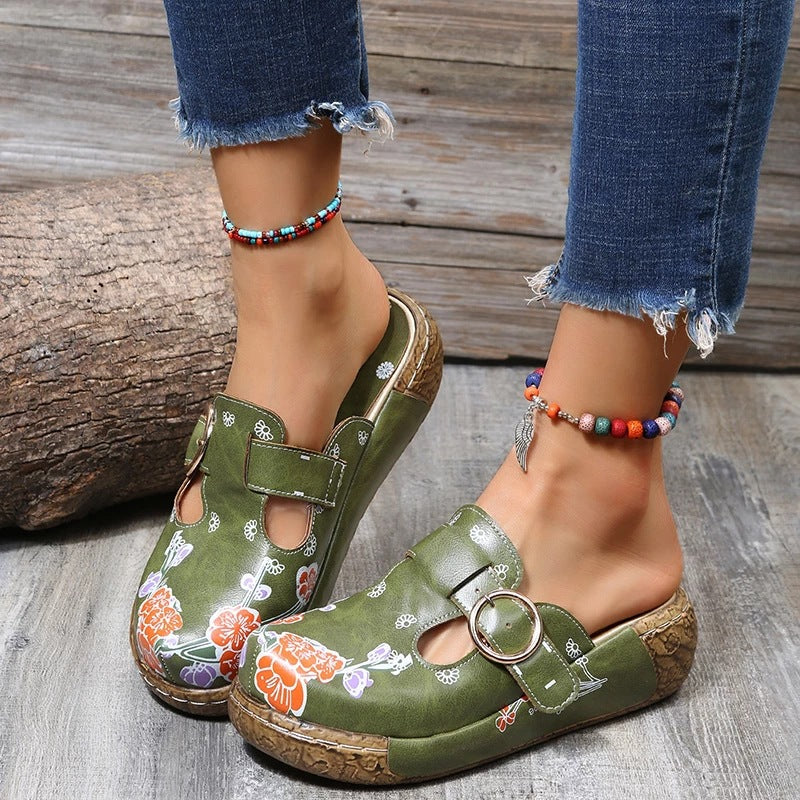 Graceful Orthopedic Sandals for Modern Look