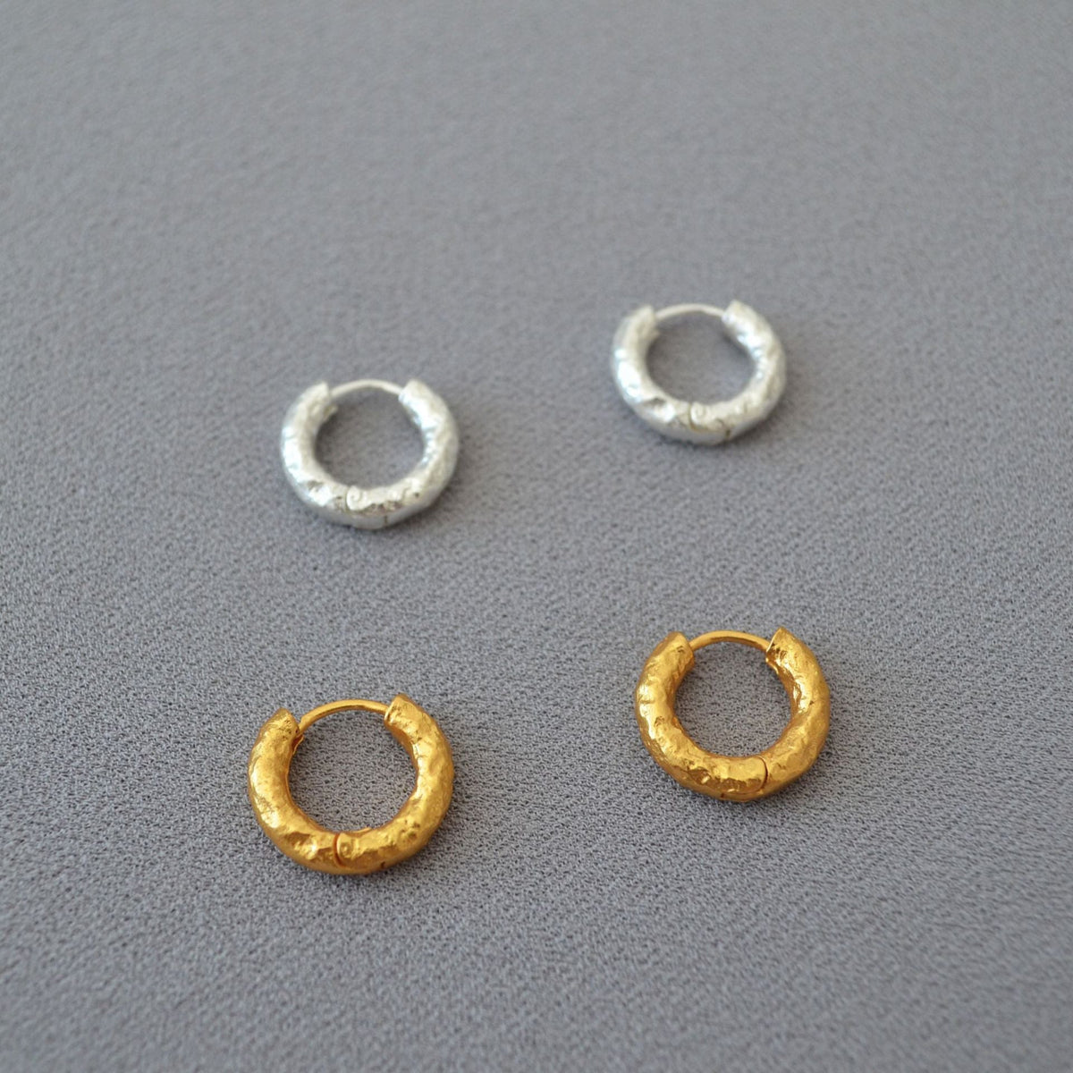 Stunning Gold Earring for Daily Wear