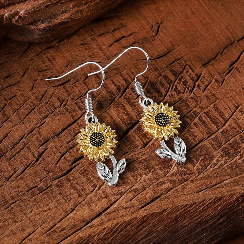 Stunning Earring for Daily Wear