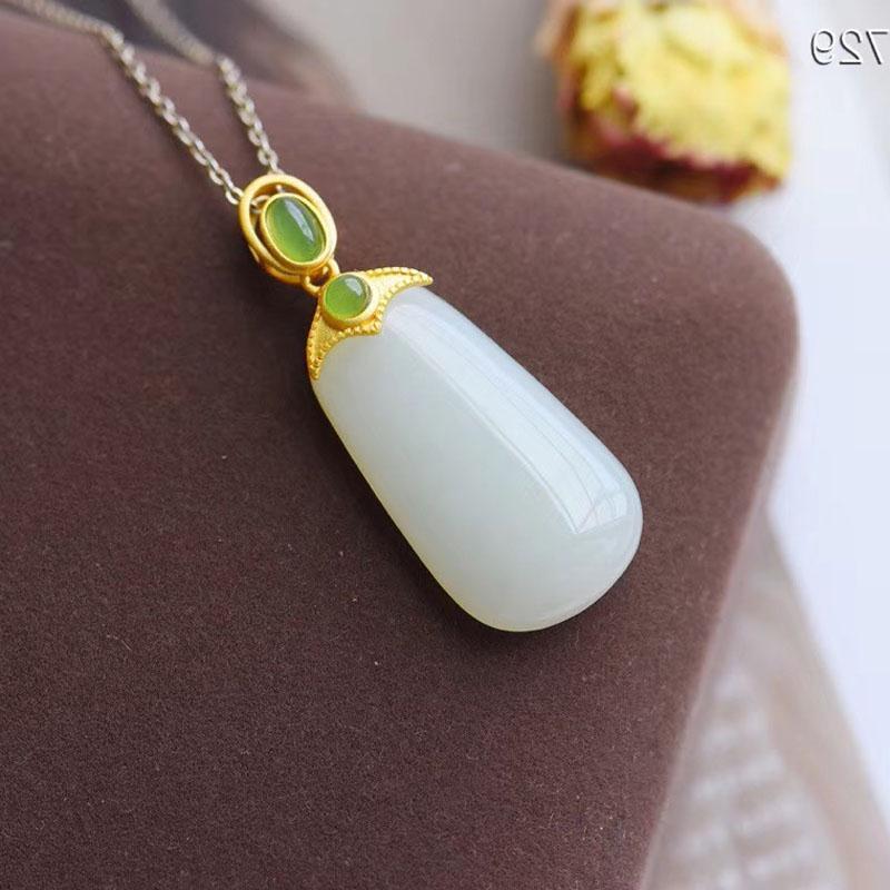 Stunning Gold Necklace for Daily Wear
