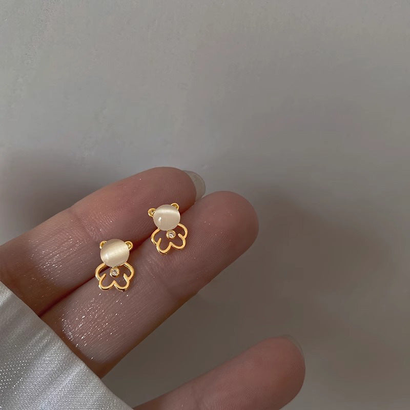 Romantic Earring for Special Moments