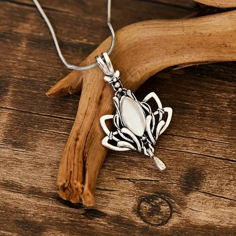 Beautiful Pendant with Unique Style