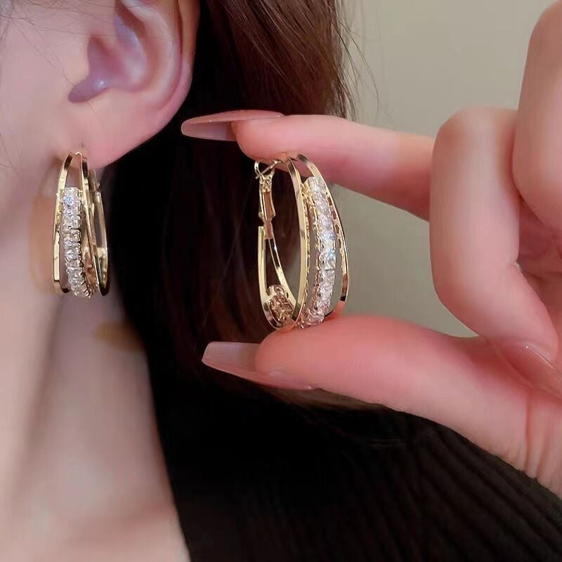 Classic Earring with Timeless Appeal