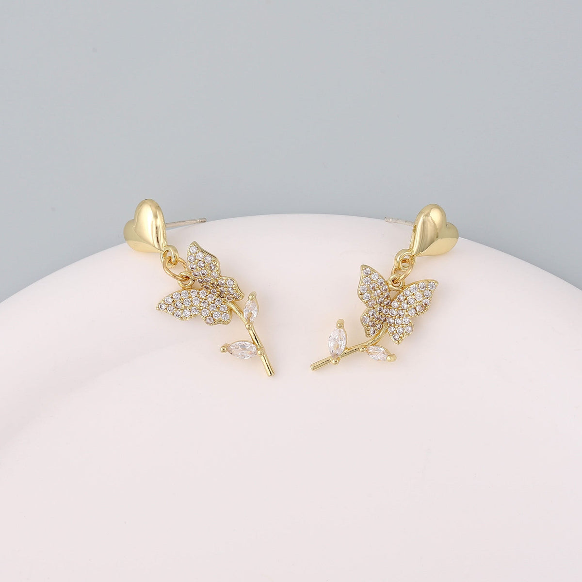 Stunning Earring for Daily Wear