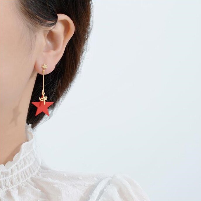 Vintage Handmade Gold Earring