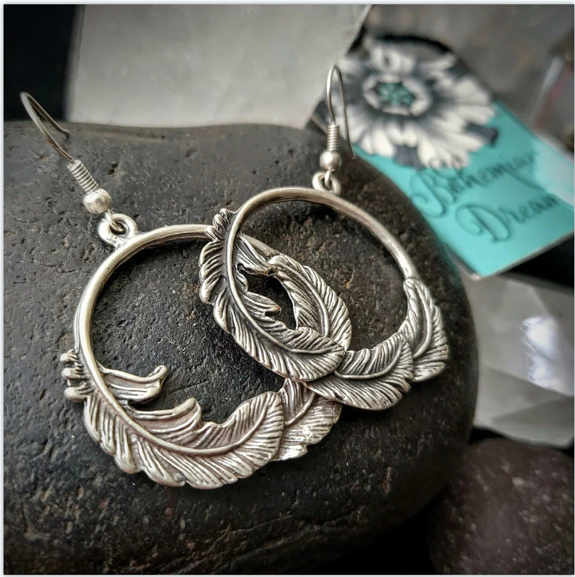 Charming Earring for Any Occasion