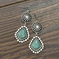 Charming Silver Earring for Any Occasion