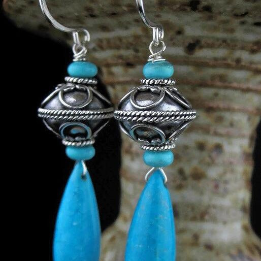 Stunning Earring for Daily Wear