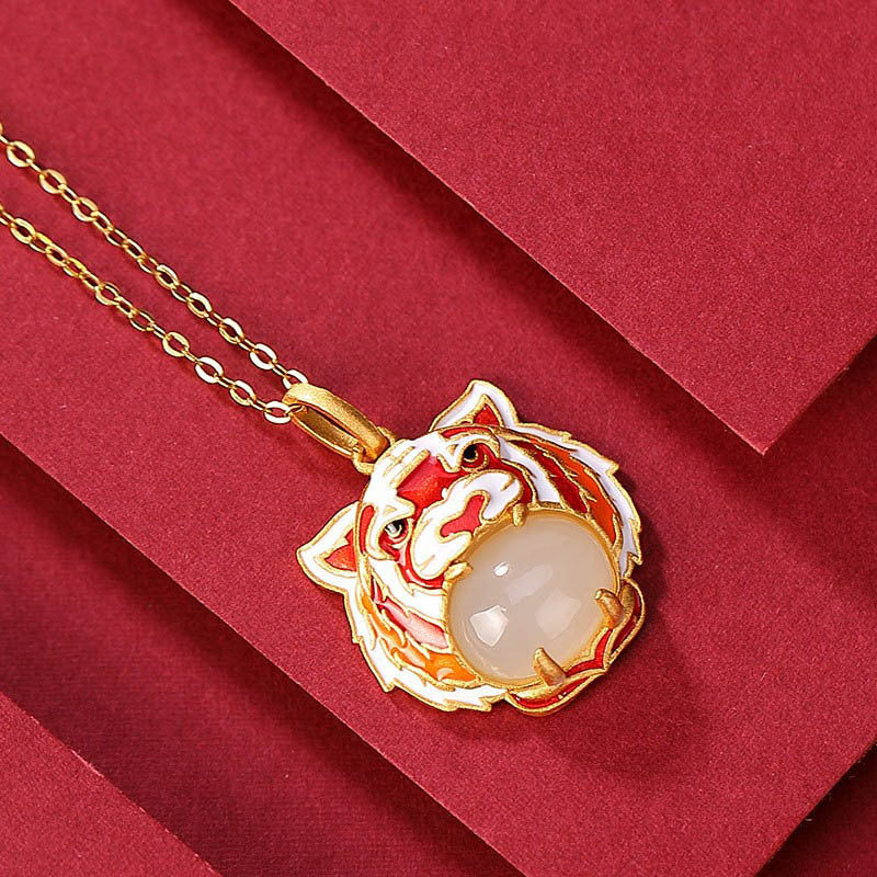 Stunning Gold Necklace for Daily Wear