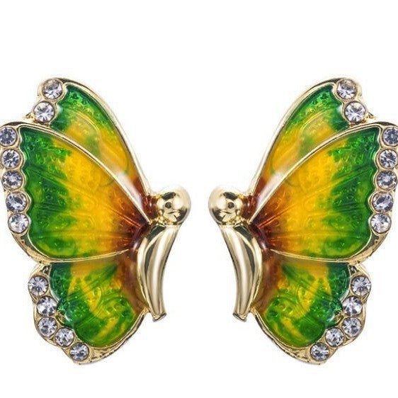 Beautiful Earring with Unique Style