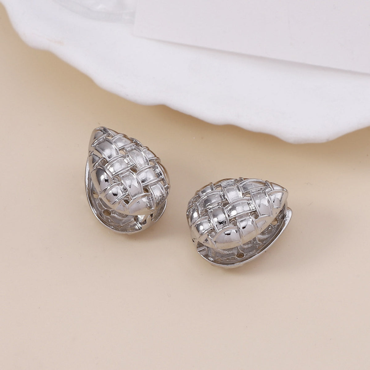 Classic Earring with Timeless Appeal