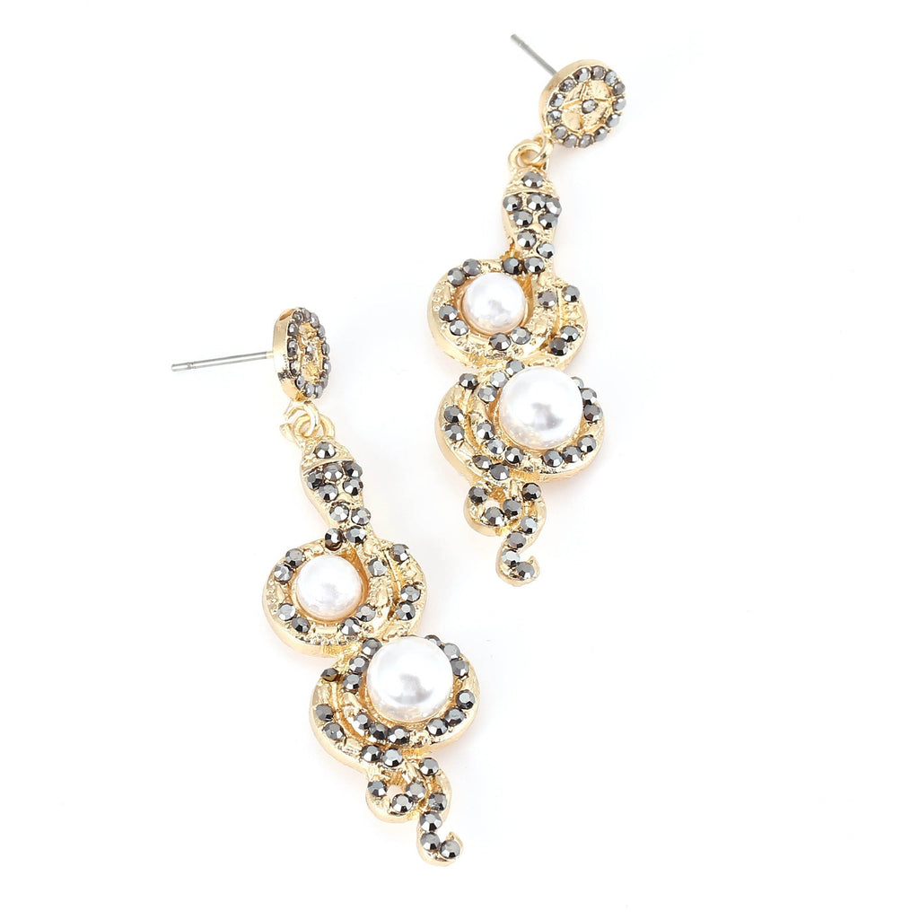 Delicate Artisan Pearl Earring