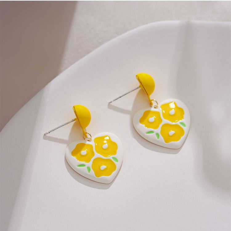 Elegant Earring for Every Occasion