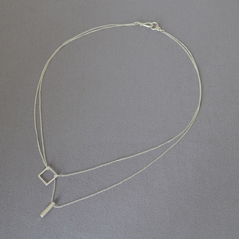 Romantic Silver Necklace for Special Moments