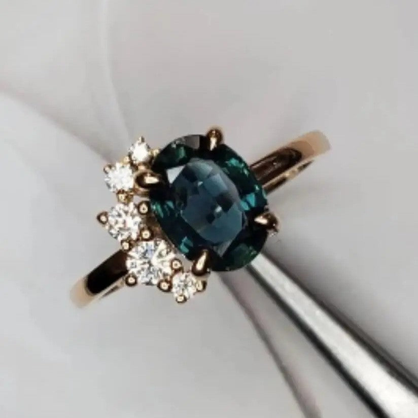 Beautiful Gold Ring with Unique Style
