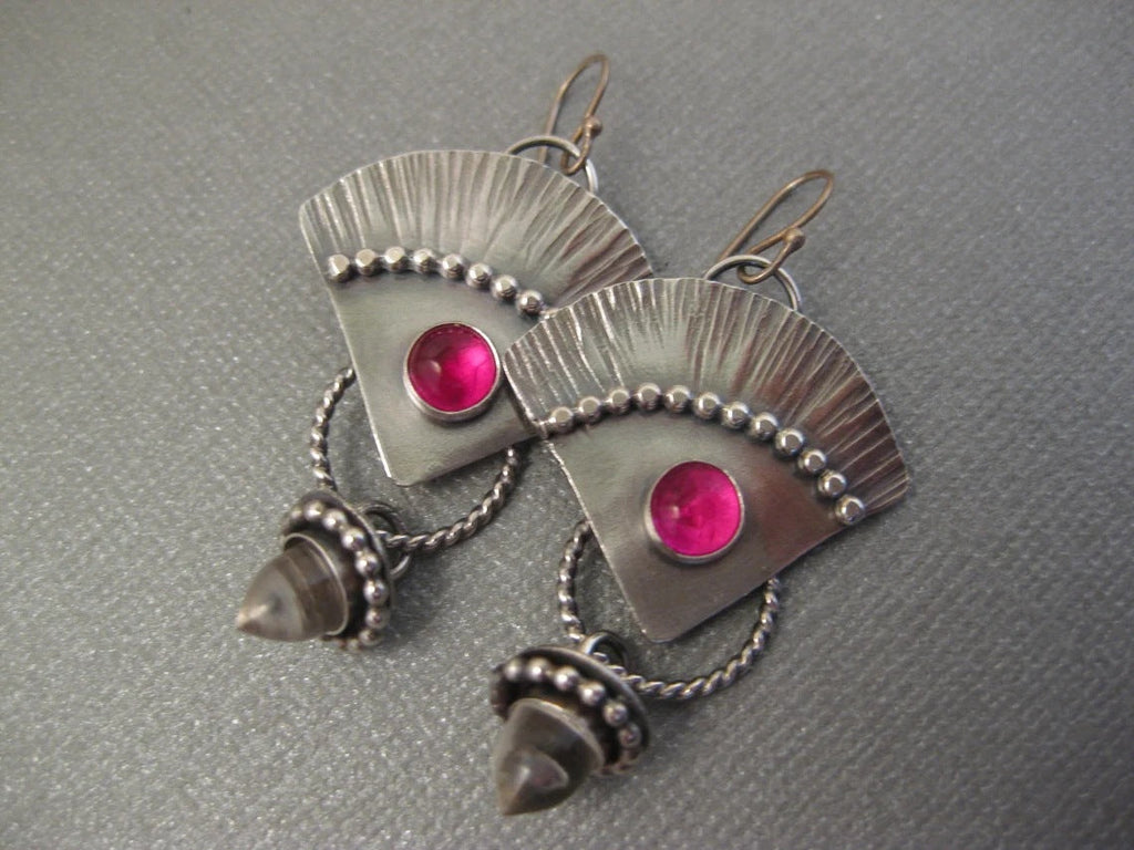 Charming Earring for Any Occasion