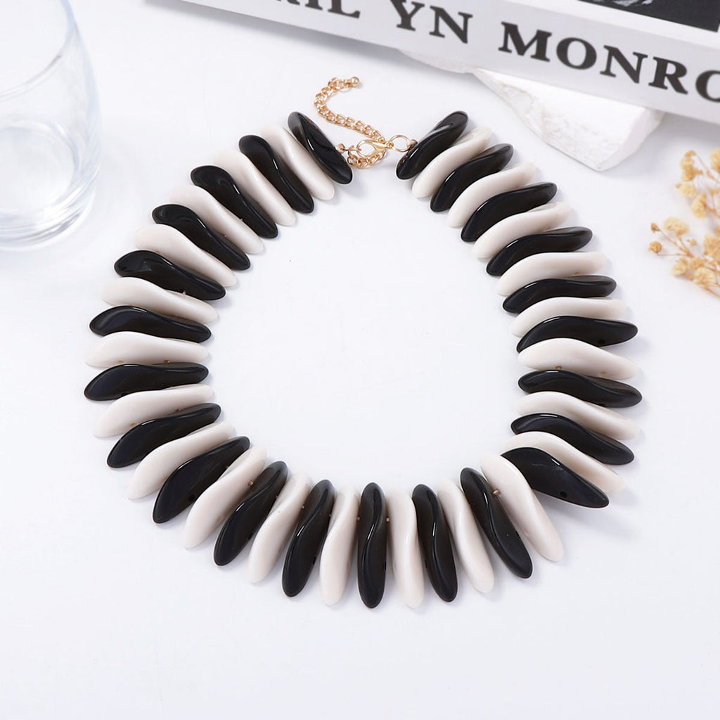 Charming Piece for Any Occasion