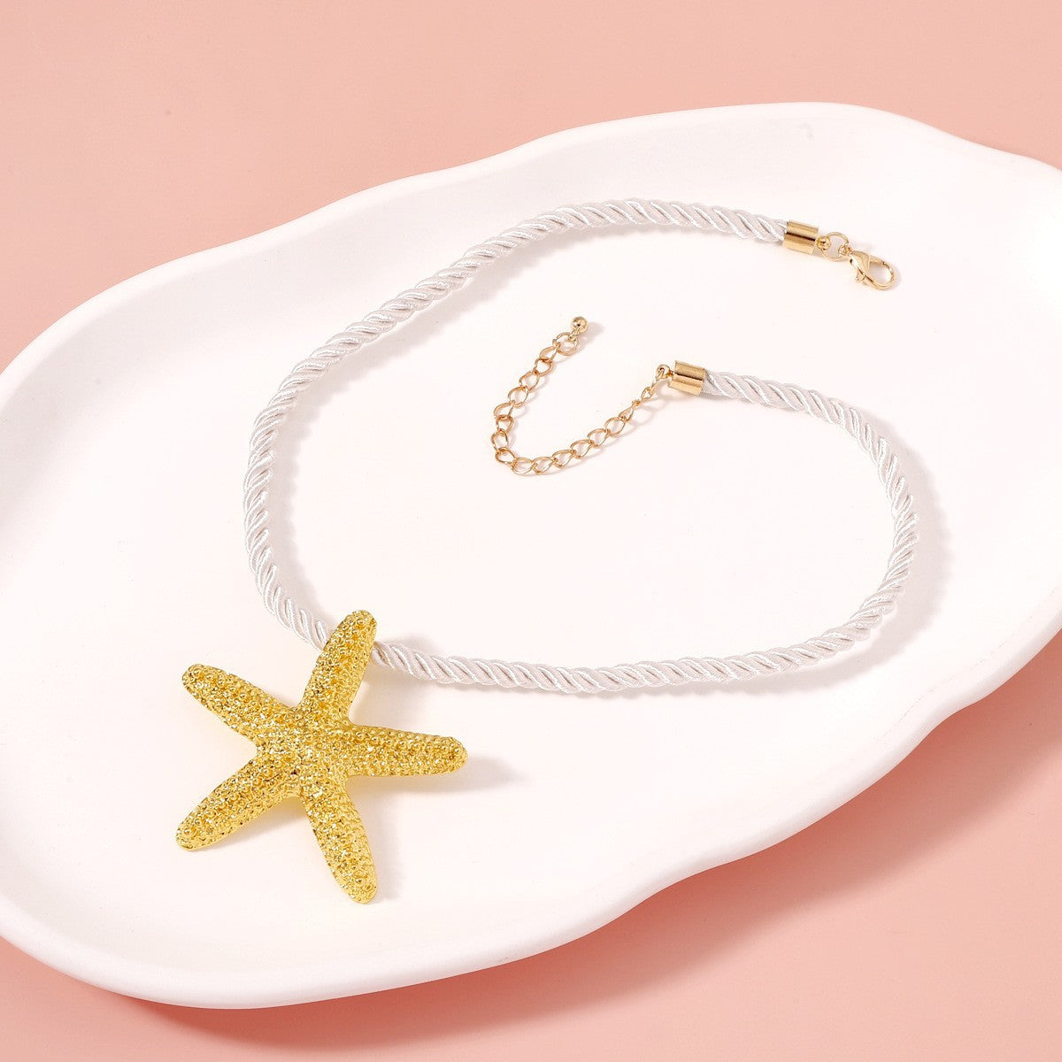 Romantic Necklace for Special Moments