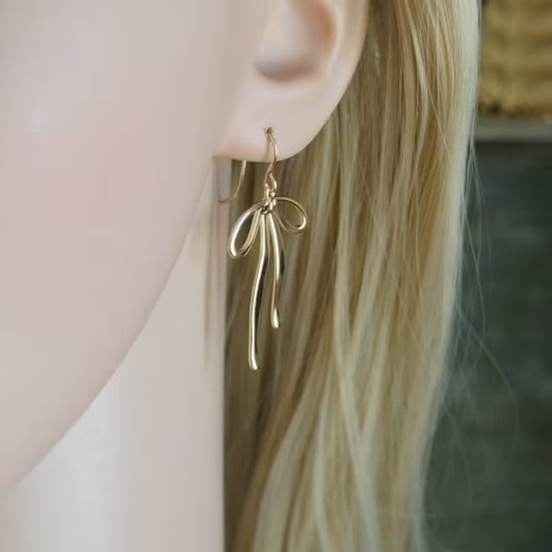 Charming Earring for Any Occasion