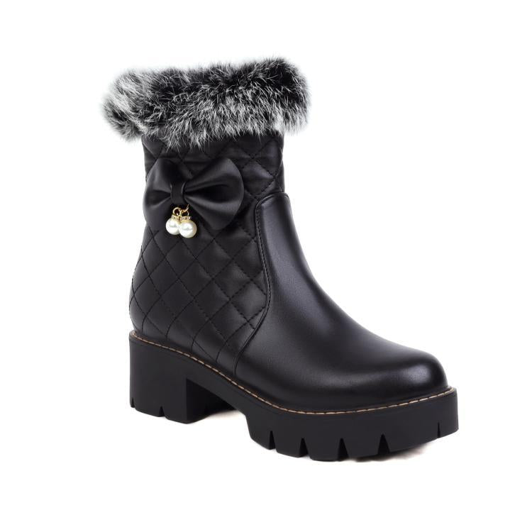 Graceful Orthopedic Boots for Modern Look