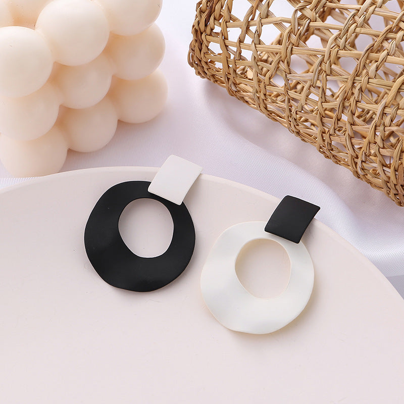 Elegant Earring for Every Occasion