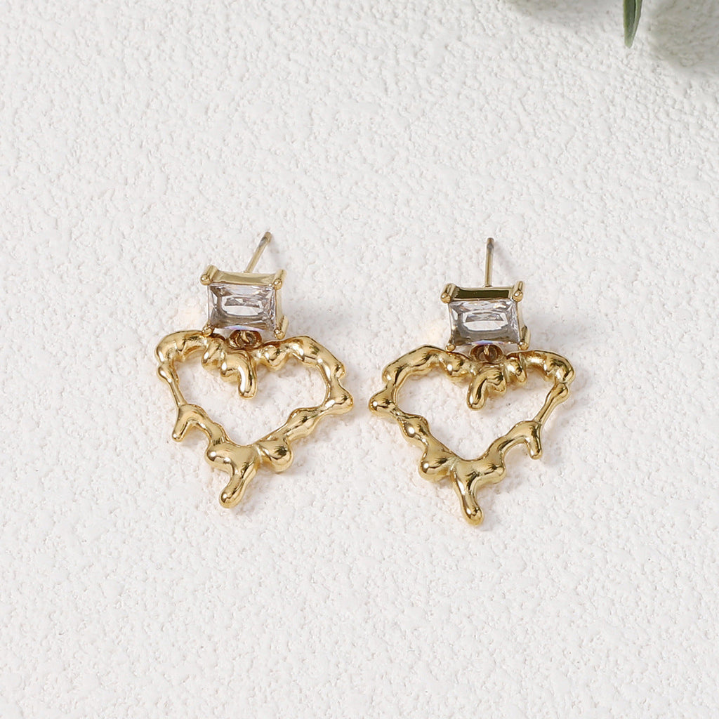 Charming Piece for Any Occasion