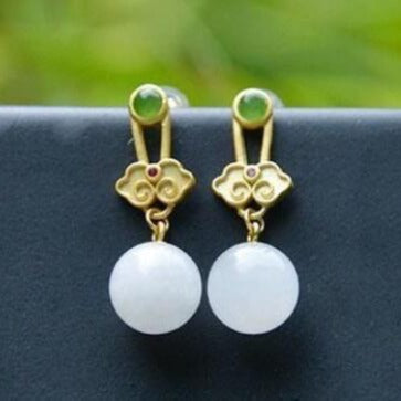 Delicate Artisan Gold Earring