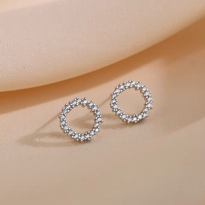 Romantic Earring for Special Moments