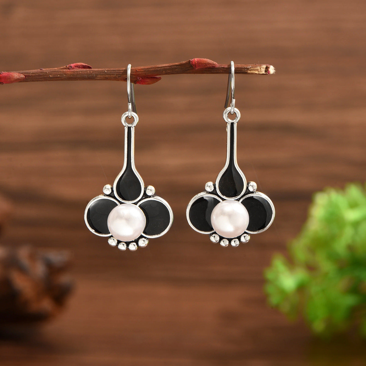 Romantic Earring for Special Moments