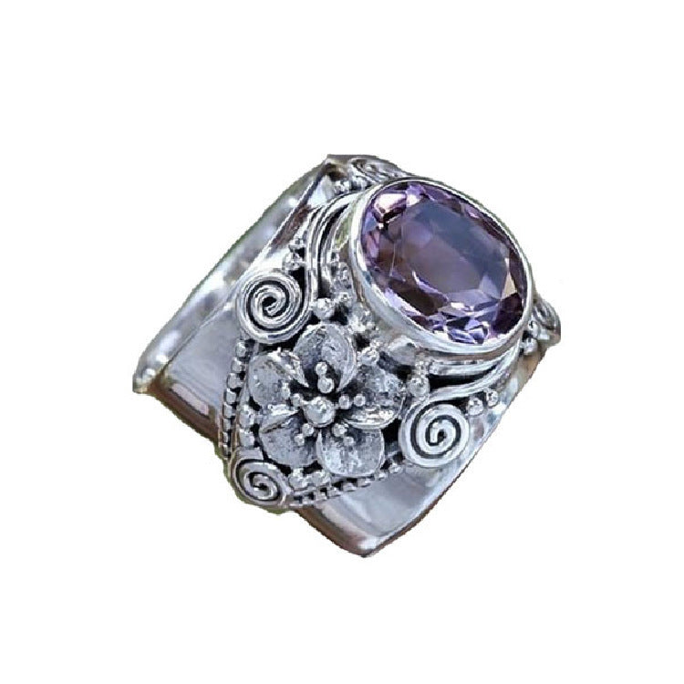 Beautiful Silver Ring with Unique Style