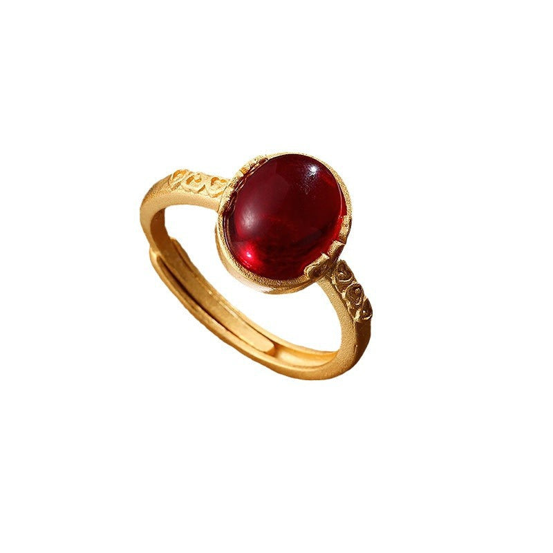 Charming Gold Ring for Any Occasion