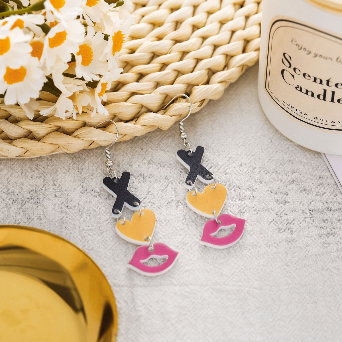 Charming Earring for Any Occasion