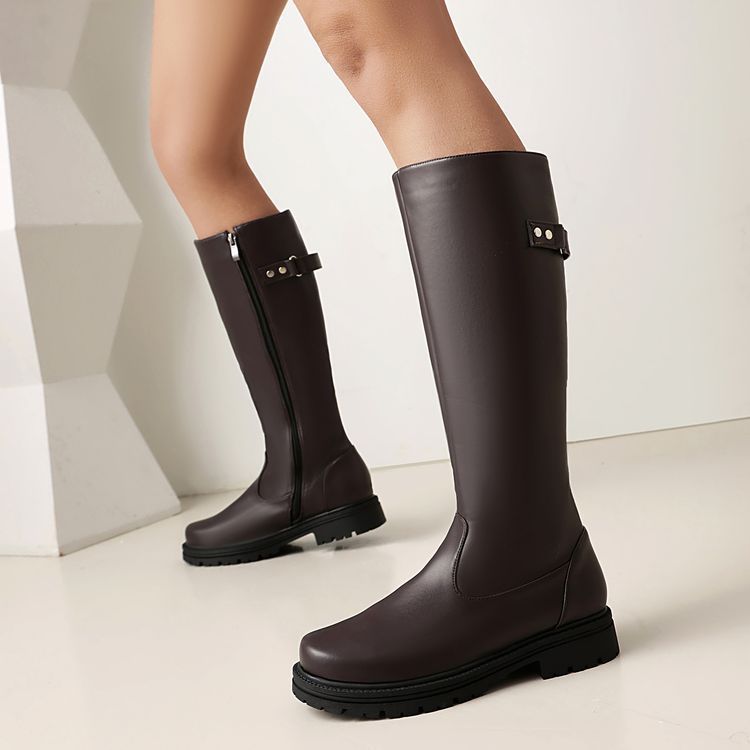 Chic Orthopedic Shoes with Unique Design