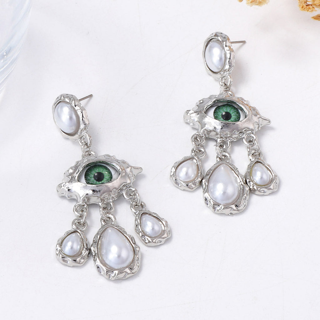 Beautiful Piece with Unique Style