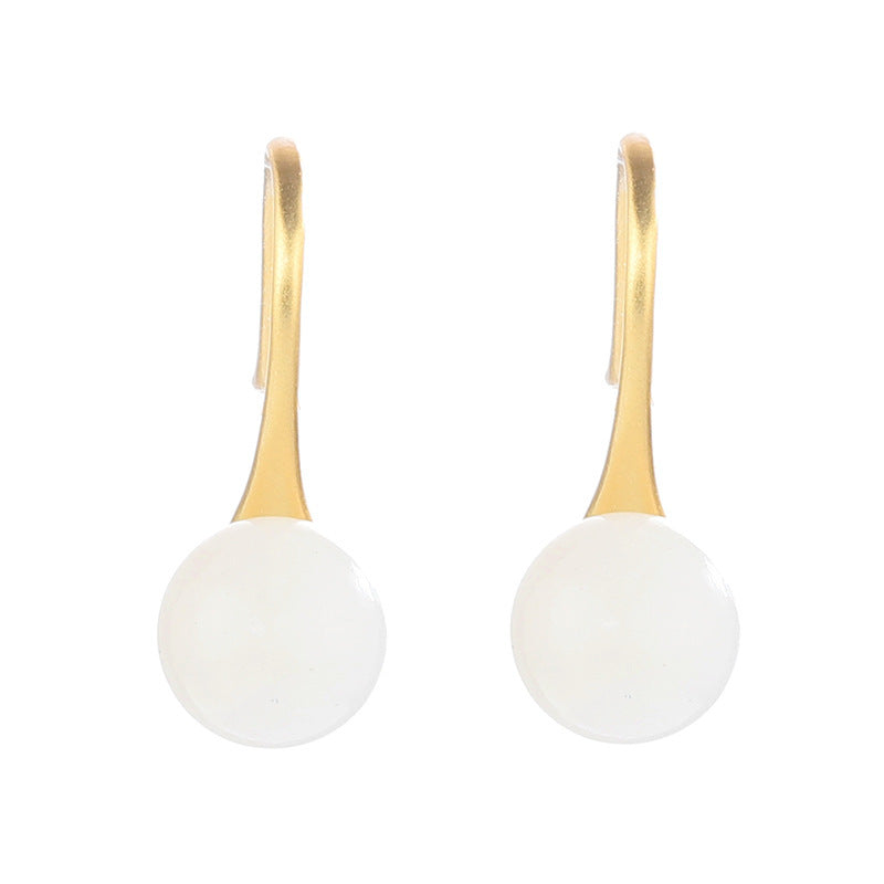 Elegant Gold Earring for Every Occasion