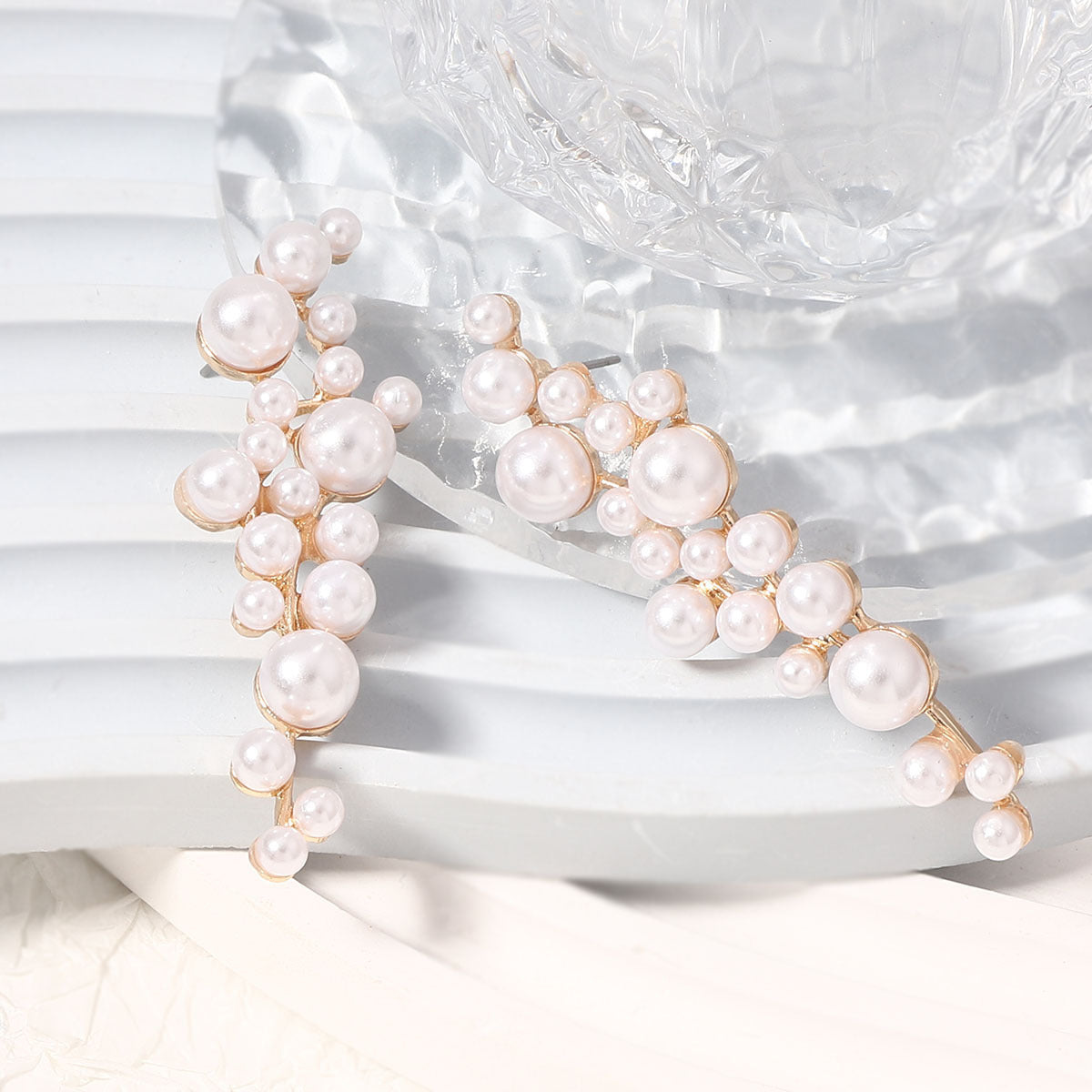 Charming Pearl Earring for Any Occasion