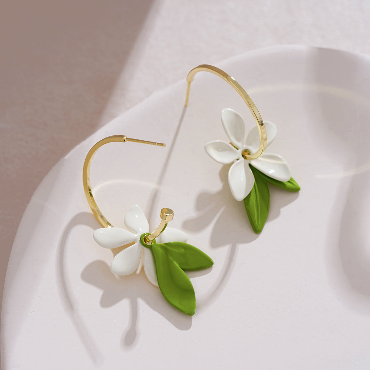 Beautiful Earring with Unique Style