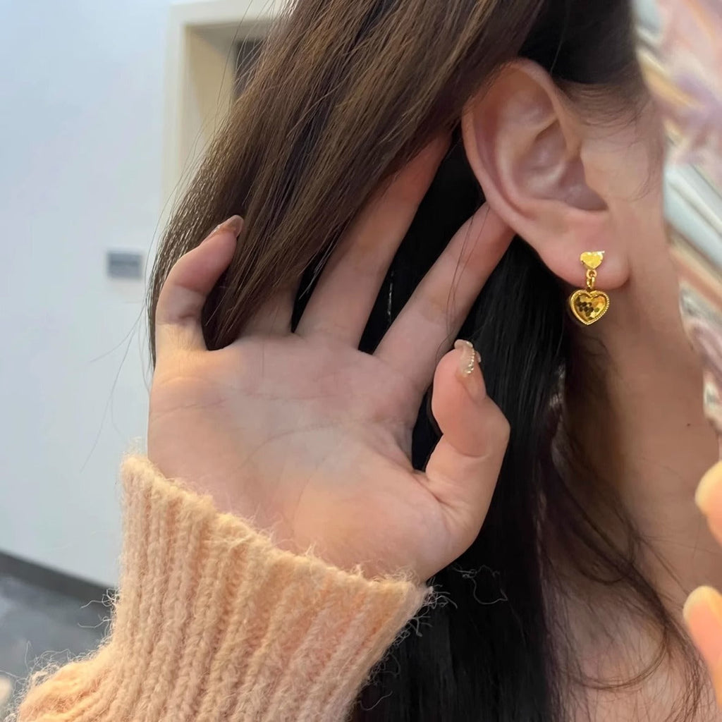 Romantic Earring for Special Moments
